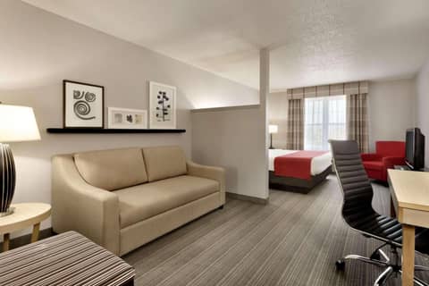 City Express by Marriott Louisville Southeast — photo 8
