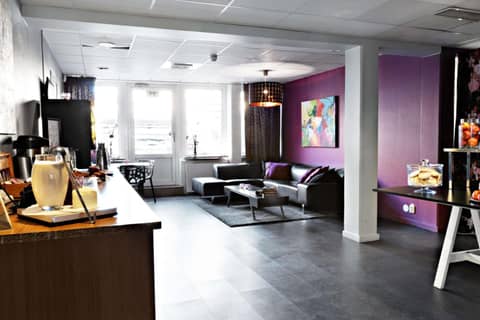Best Western Hotel Arena — lounge