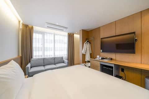 Haeundae The Van Hotel — photo 8