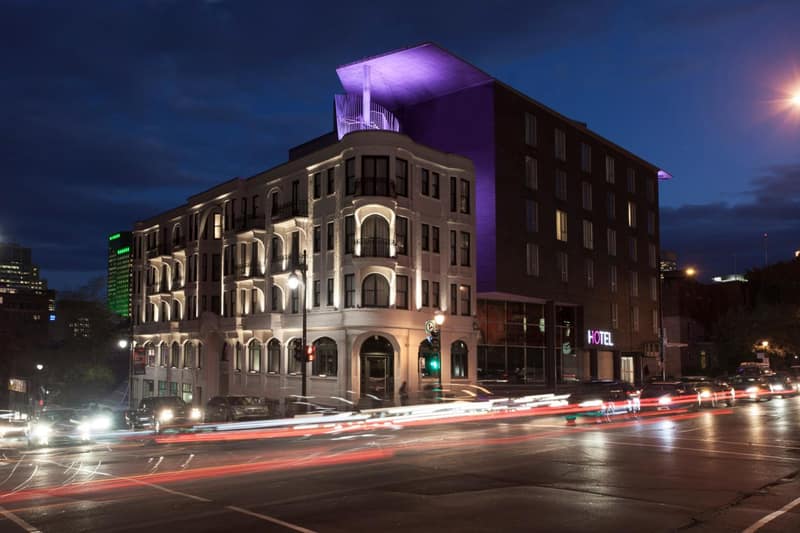 HOTEL10 — building