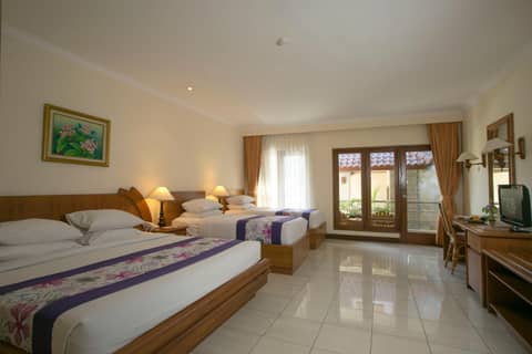 Parigata Resorts and Spa — hotel room