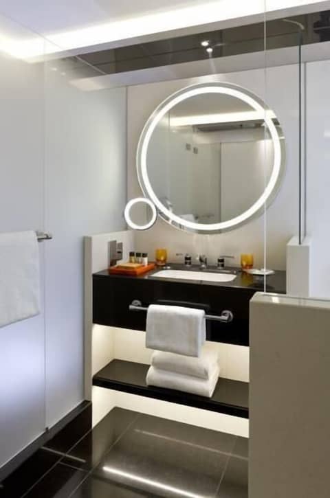 Hôtel Montaigne — photo 2