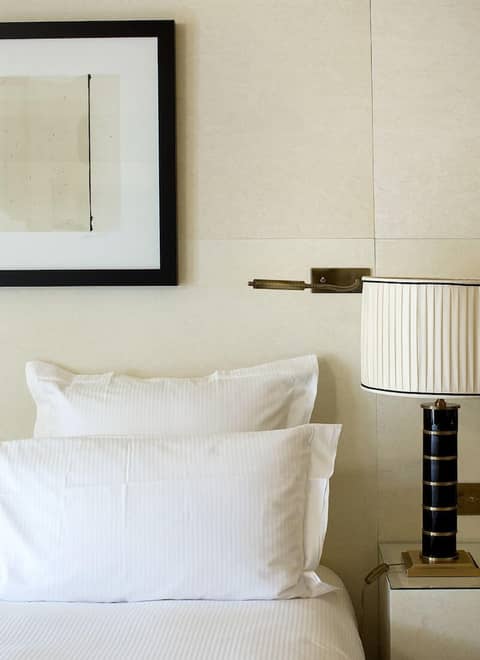 Hôtel Montaigne — photo 7