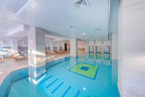 Armas Labada — recepcion & lobby