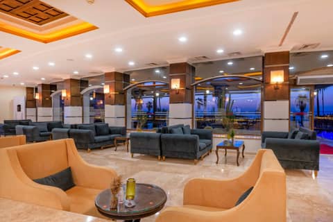 Armas Labada — recepcion & lobby