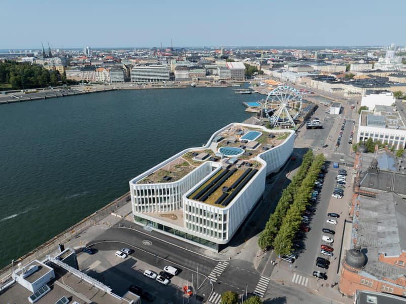 Solo Sokos Hotel Pier 4 — building
