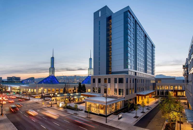 Hyatt Regency Portland at the Oregon Convention Center — building