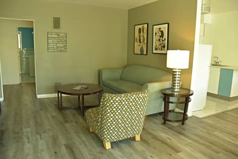 Magic Castle Hotel — hotel room