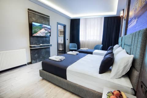 Comfort Point Two Hotel — photo 9