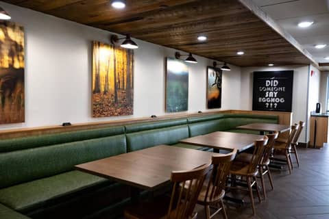 Fairfield by Marriott Inn & Suites Louisville Airport — photo 7