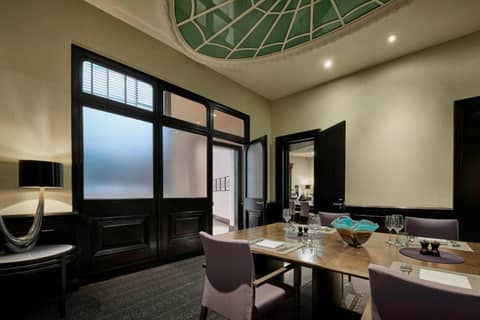 Threadneedles, Autograph Collection — meeting room