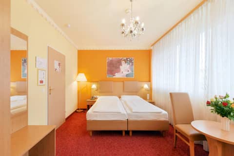 Garten- und Kunsthotel Gabriel City — photo 5