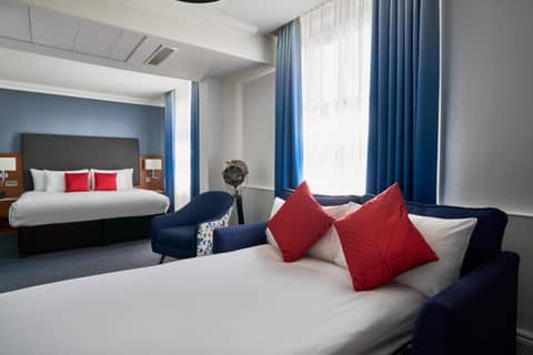 The Cumberland London — hotel room