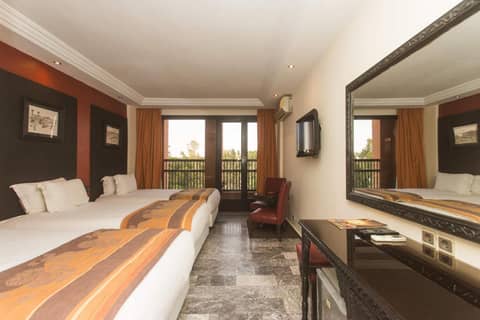 El Andalous Lounge & Spa Hotel — hotel room