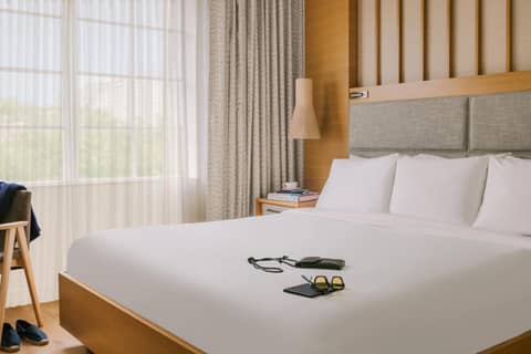 Sonder The Abbey — hotel room
