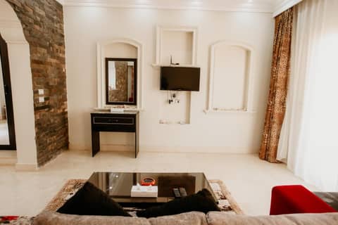 Caves Beach Resort Adults Only — hotel room