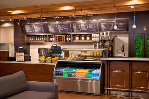 Courtyard by Marriott Toronto Downtown — photo 8
