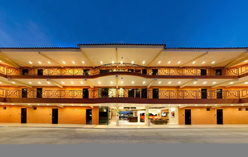 The Beach House — photo 1