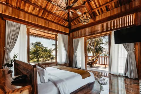 Ocean Bay Resort & Spa Phu Quoc — hotel room