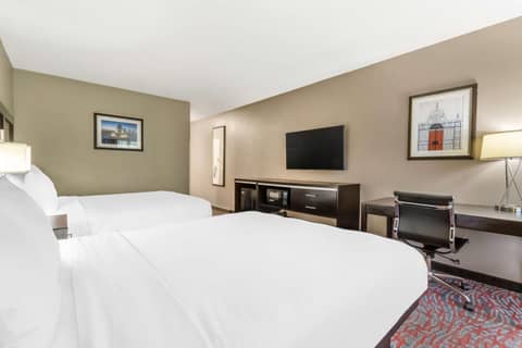 Comfort Inn & Suites North Charleston - Northwoods — photo 6