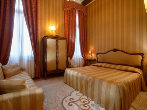 Centauro Hotel — hotel room