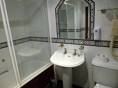 Russell Court Hotel — photo 7
