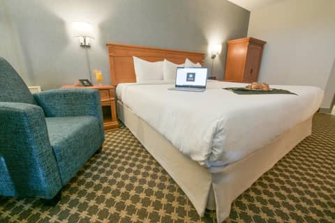 Hotel Universel Montréal — bedroom