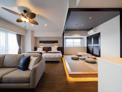 Aqua Palace Chatan by Coldio Premium — hotel room
