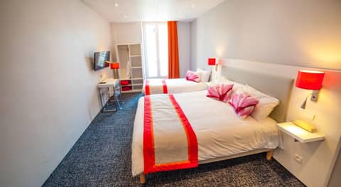 Hôtel Amaryllis — hotel room