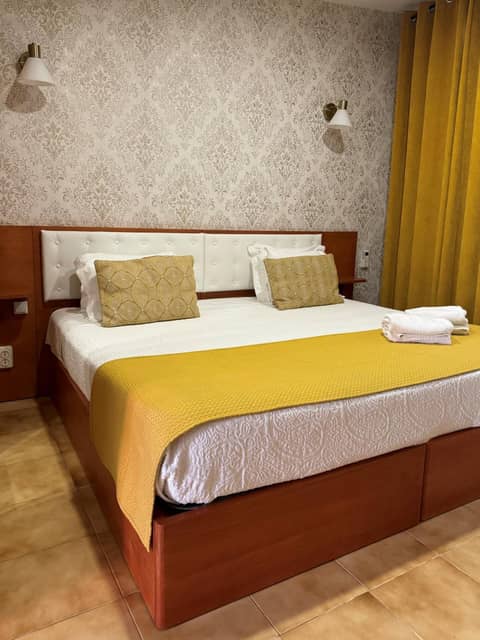 GuestHouse Marquês — hotel room