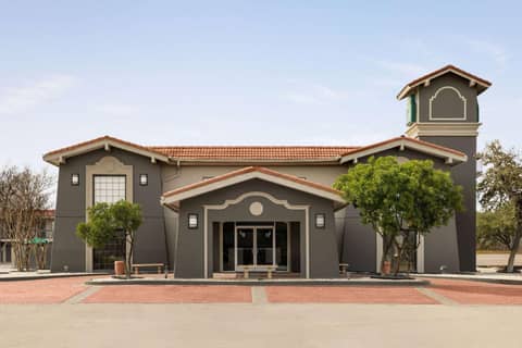 La Quinta Inn by Wyndham San Antonio Lackland — photo 6
