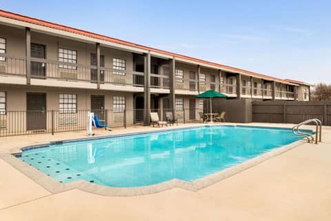 La Quinta Inn by Wyndham San Antonio Lackland — photo 9