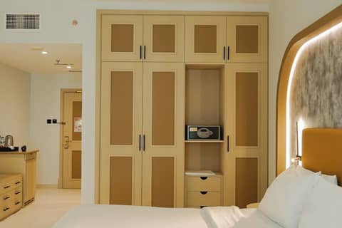 Sheraton Khalidiya Hotel — photo 2
