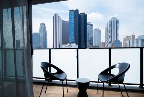 Oakwood Apartments Nishi-Shinjuku Tokyo — balance & terrace