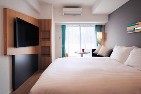 Oakwood Apartments Nishi-Shinjuku Tokyo — hotel room