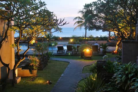 Grand Balisani Suites Hotel — photo 4