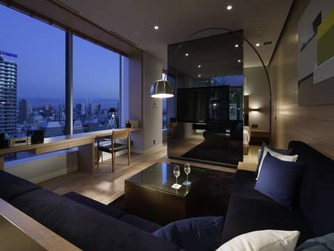 Shinjuku Granbell Hotel — hotel room