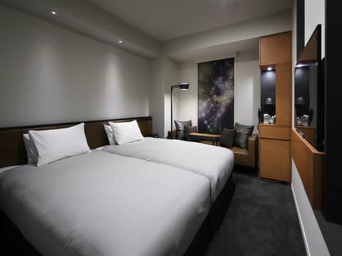 Shinjuku Granbell Hotel — hotel room