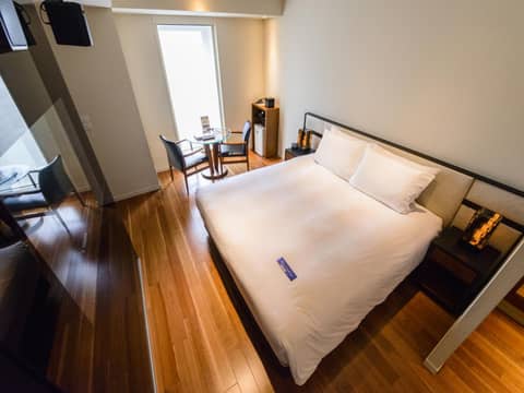 Shinjuku Granbell Hotel — hotel room
