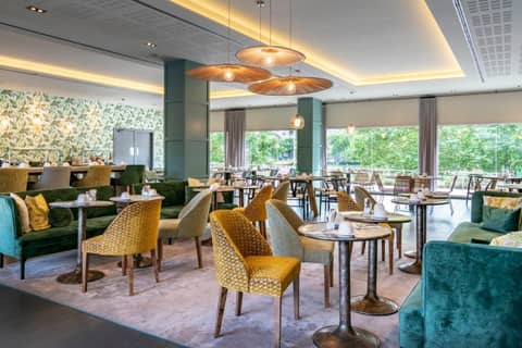 Vincci Maritimo — dining