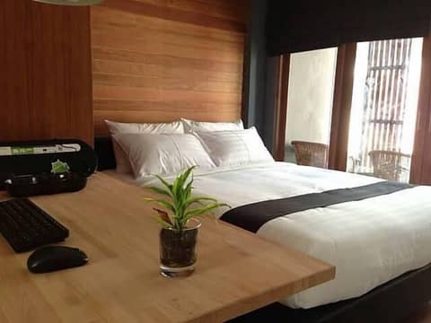 5ive Beach House Hotel — hotel room