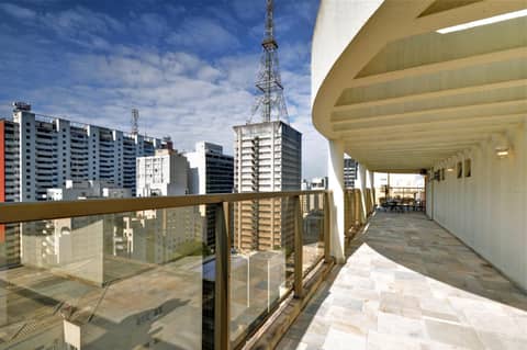 Transamerica Executive Paulista — balance & terrace