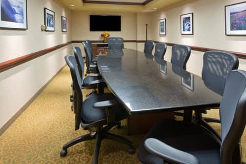 Holiday Inn Express Hotel & Suites Portland-Northwest Downtown by IHG — photo 8