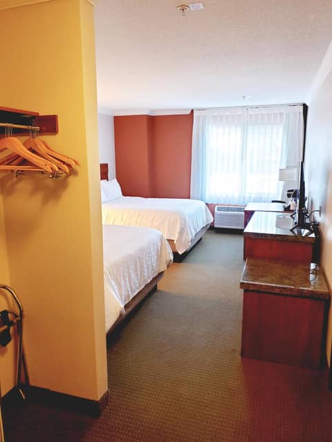 Holiday Inn Express Hotel & Suites Portland-Northwest Downtown by IHG — photo 9