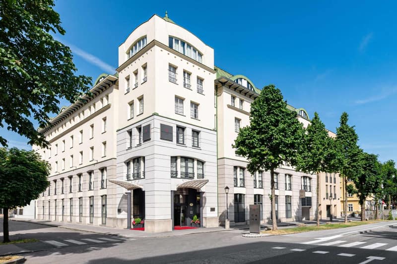 NH Collection Salzburg City — building