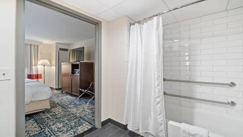 315 LoSo Hotel Airport — photo 3