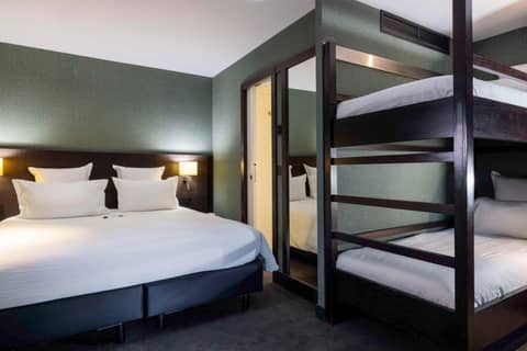 Best Western Plus Bretagne Montparnasse — hotel room