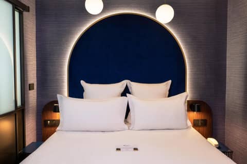 Best Western Plus Bretagne Montparnasse — hotel room