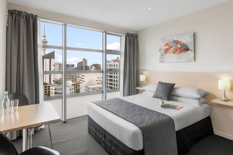 Tetra Serviced Apartments by Castle — hotel room
