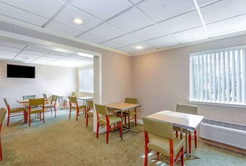 La Quinta Inn & Suites by Wyndham Jacksonville Mandarin — photo 2